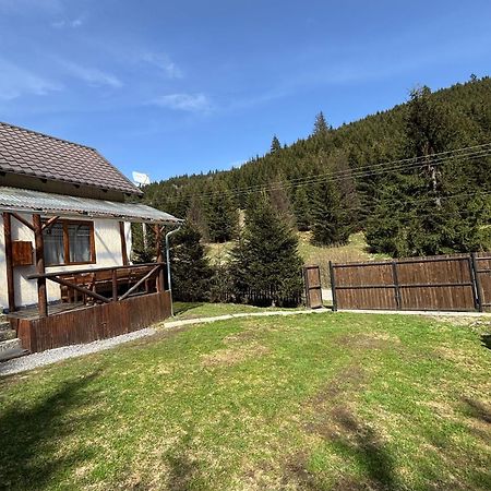 Villa Csillag Kulcsoshaz Gheorgheni  Esterno foto